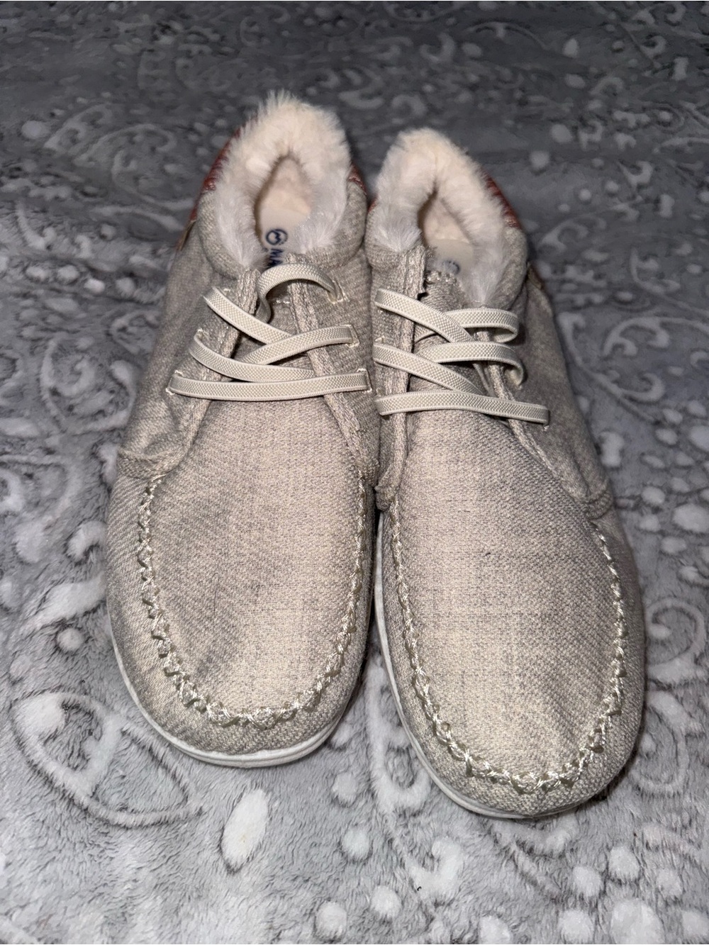 Magellan Outdoors Women’s Aztec Faux Fur Moccasin Slippers 9 NEW NO BOX